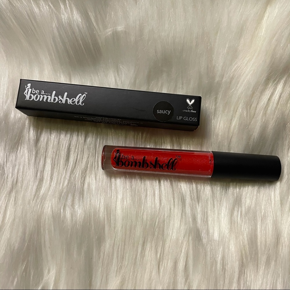 Be a Bombshell Lip Gloss 💋
